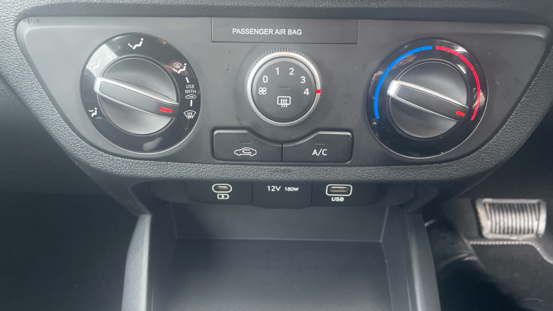 Hyundai i10 1.0 [63] Advance 5dr Auto [Nav] Petrol Hatchback